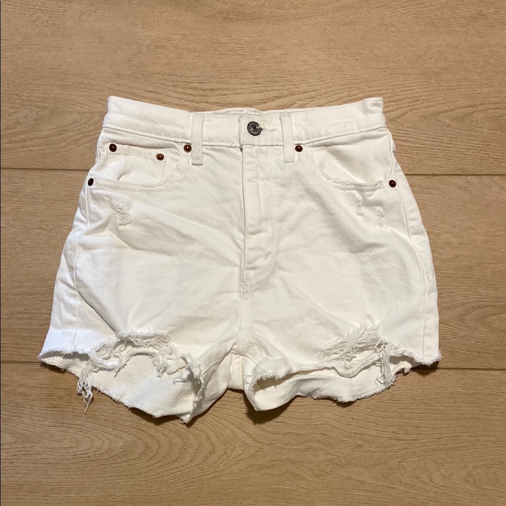 Abercrombie High Rise White Distressed Mom Short